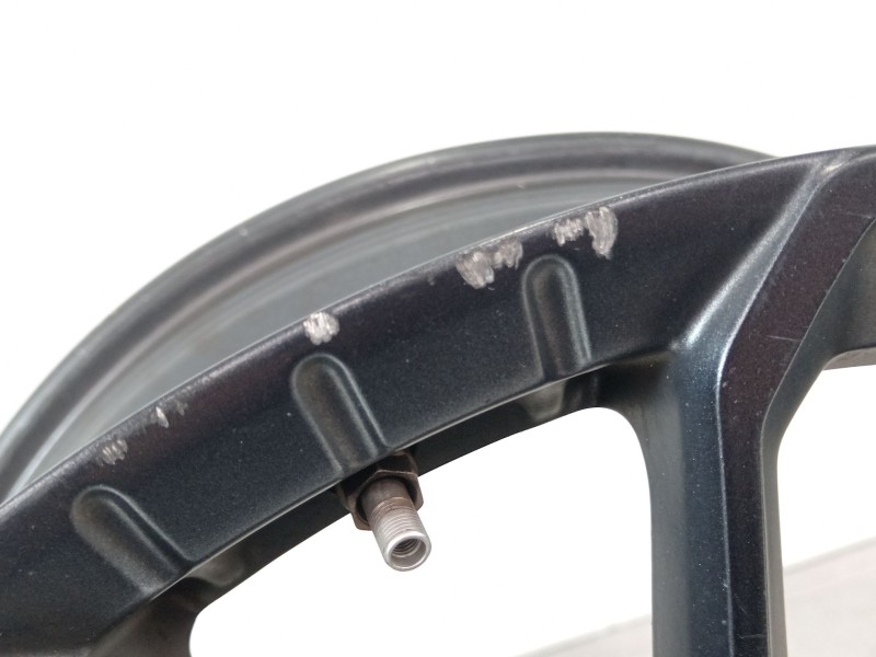 Recambio de llanta para hyundai i30 (pd) n project c referencia OEM IAM 52910S0200  