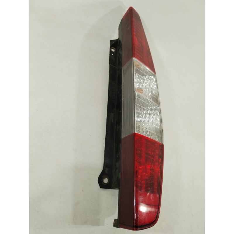 Recambio de piloto trasero derecho para fiat doblo monospace (119_, 223_) 1.9 jtd referencia OEM IAM 51735979  0318350204