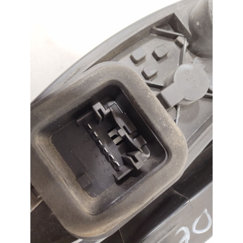 Recambio de piloto trasero derecho para fiat doblo monospace (119_, 223_) 1.9 jtd referencia OEM IAM 51735979  0318350204