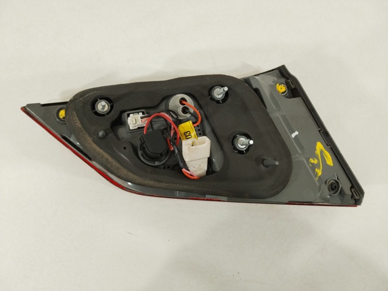 Recambio de piloto trasero derecho en porton para hyundai i40 city s blue referencia OEM IAM 924043Z300  