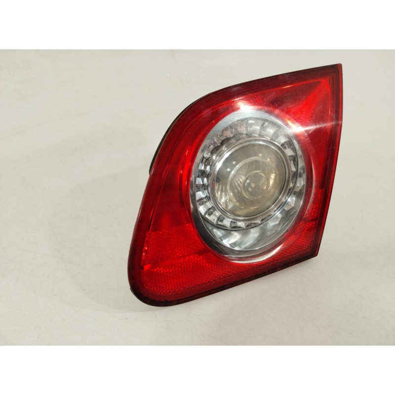 Recambio de piloto trasero derecho en porton para volkswagen passat berlina (3c2) advance plus referencia OEM IAM 3C5945094E  