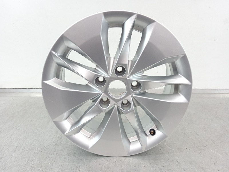 Recambio de llanta para skoda octavia combi (5e5) ambition referencia OEM IAM 5E3601025  