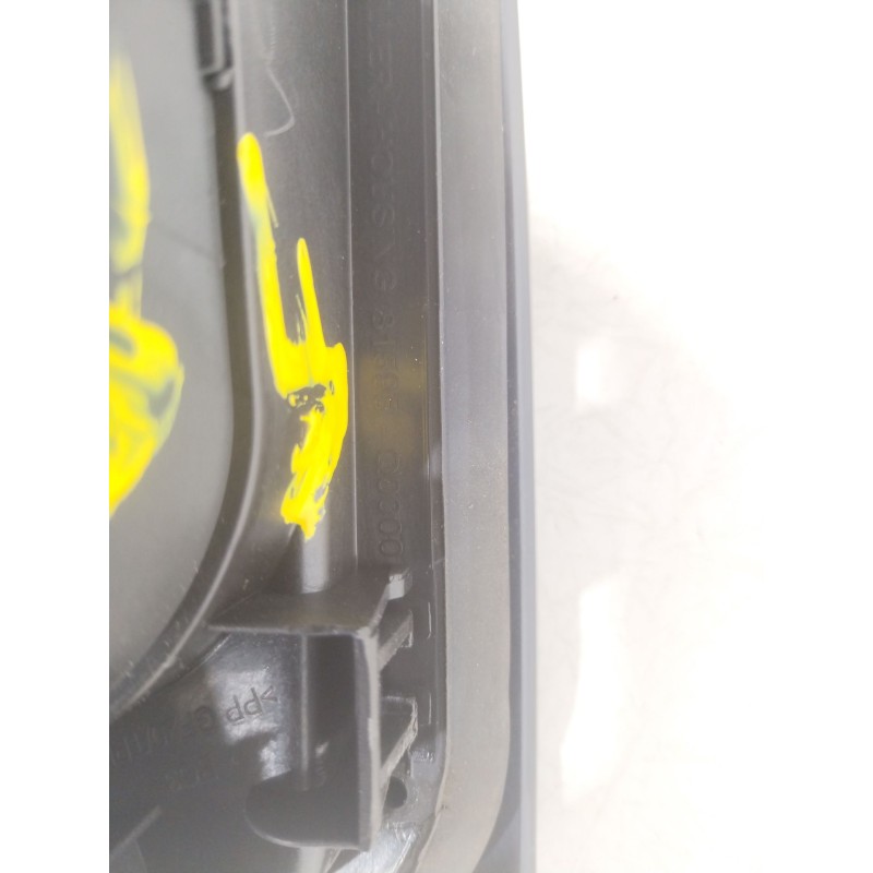 Recambio de tapa exterior combustible para hyundai i20 iii (bc3, bi3) 1.2 referencia OEM IAM 81595Q0000  56891908042CZ