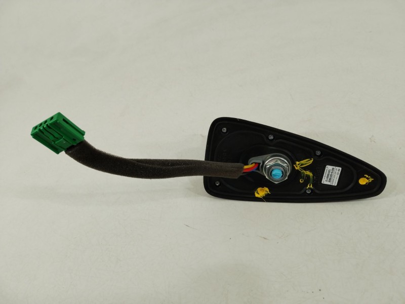 Recambio de antena para hyundai i20 iii (bc3, bi3) 1.2 referencia OEM IAM 96210Q0100EB  