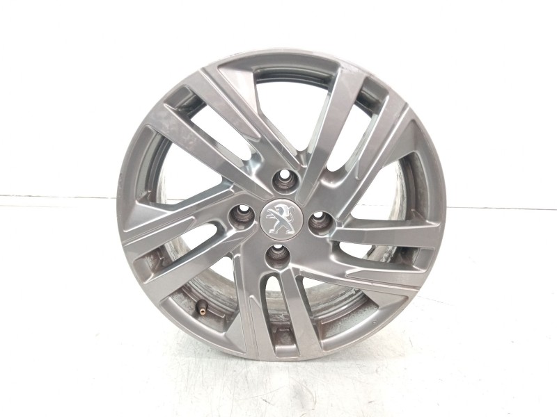 Recambio de llanta para peugeot 208 2020 referencia OEM IAM 9829566277  