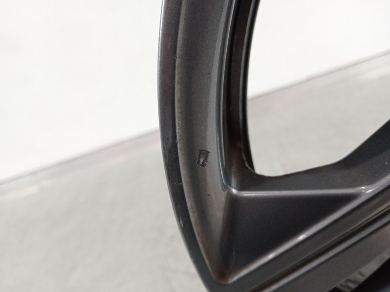 Recambio de llanta para peugeot 208 2020 referencia OEM IAM 9829566277  