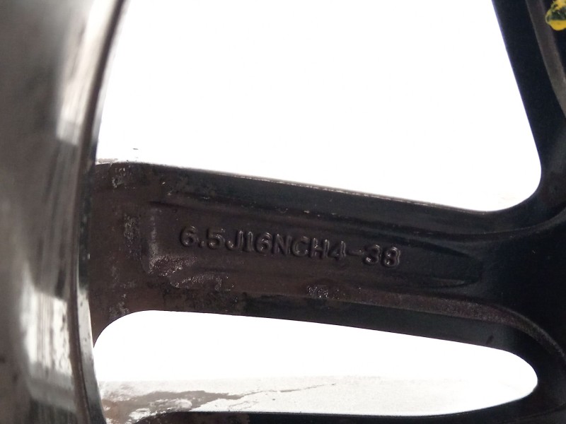 Recambio de llanta para peugeot 208 2020 referencia OEM IAM 9829566277  