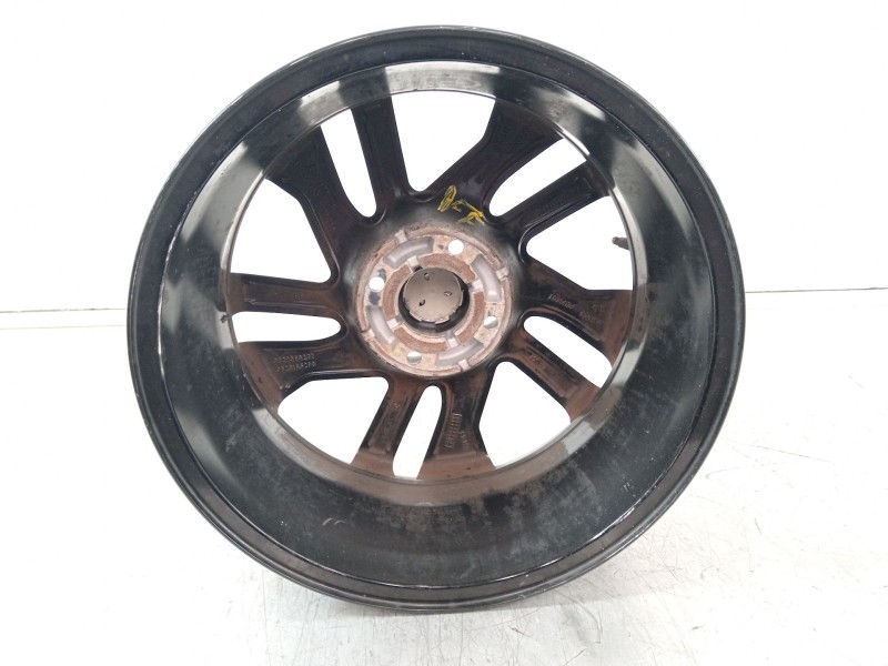 Recambio de llanta para peugeot 208 2020 referencia OEM IAM 9829566277  