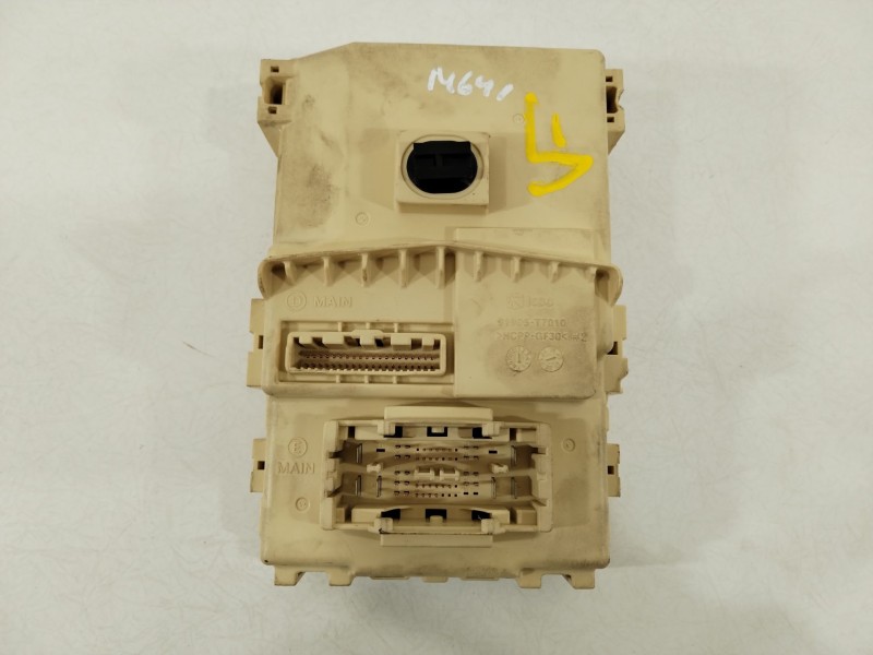 Recambio de caja reles / fusibles para hyundai i20 iii (bc3, bi3) 1.2 referencia OEM IAM 91951Q0240  