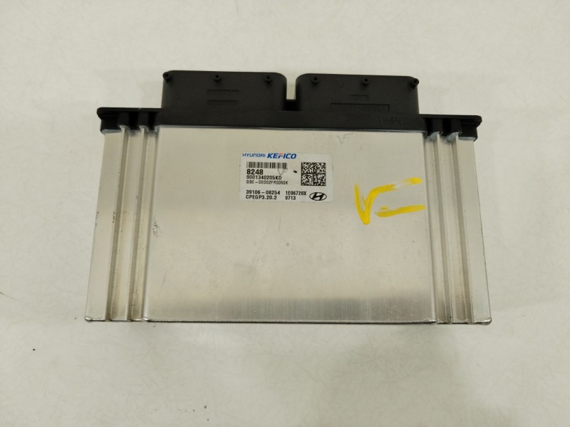 Recambio de centralita motor uce para hyundai i20 iii (bc3, bi3) 1.2 referencia OEM IAM 3910608254  9001340205KD