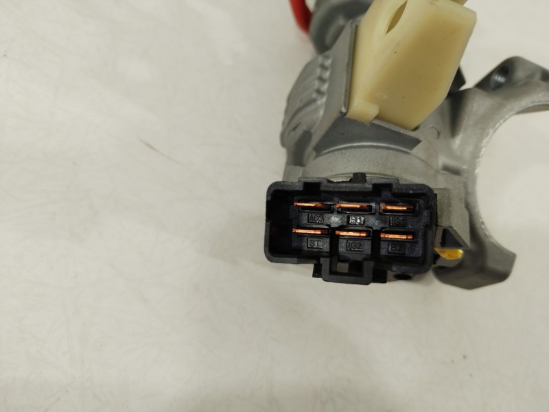 Recambio de conmutador de arranque para hyundai i20 iii (bc3, bi3) 1.2 referencia OEM IAM 81910J7000  