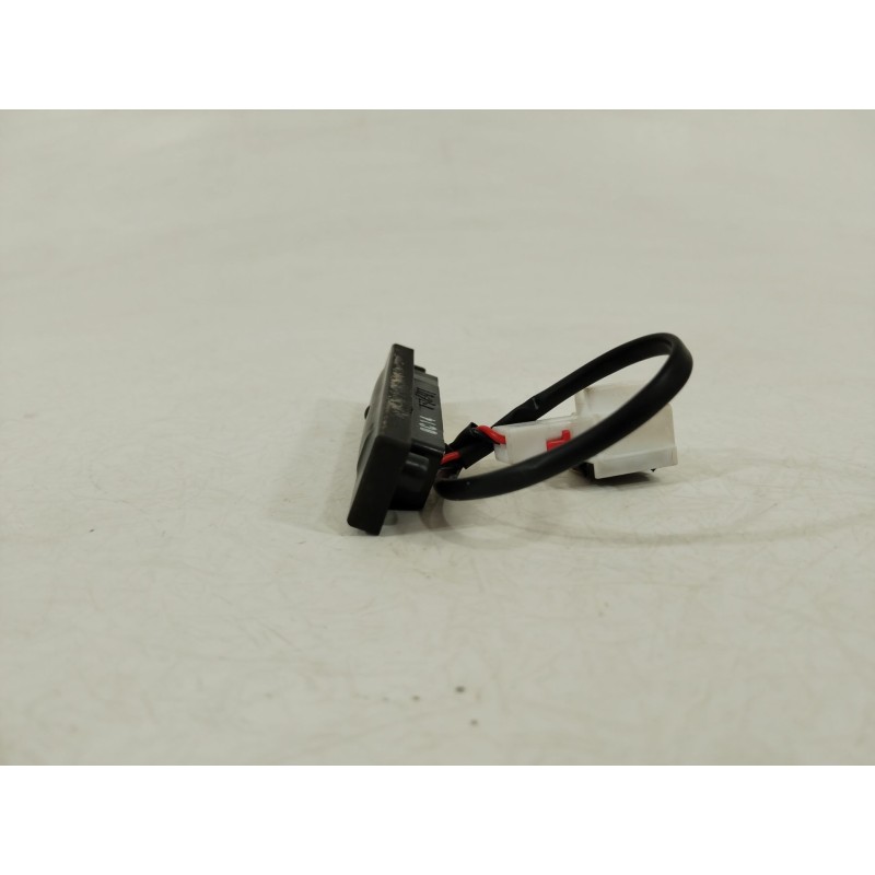 Recambio de maneta exterior porton para hyundai i20 iii (bc3, bi3) 1.2 referencia OEM IAM 81720C7000  