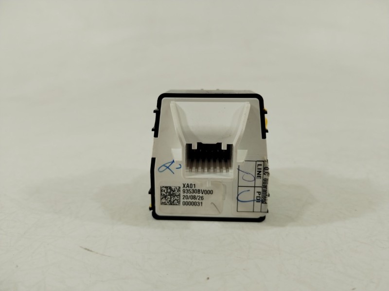 Recambio de mando retrovisor para hyundai i20 iii (bc3, bi3) 1.2 referencia OEM IAM 93530BV000  
