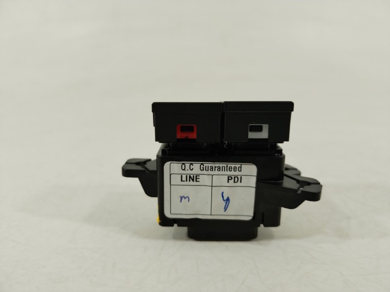 Recambio de warning para hyundai i20 iii (bc3, bi3) 1.2 referencia OEM IAM 93790Q0000  