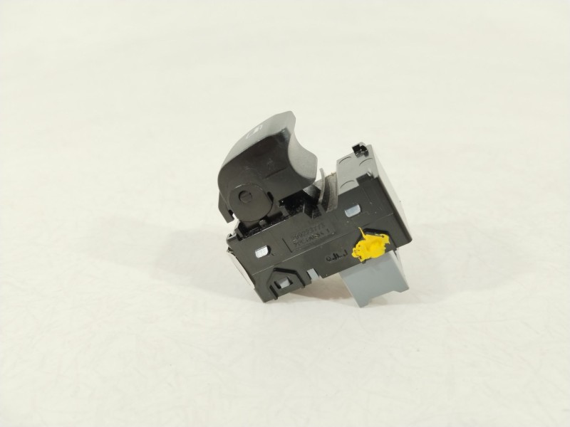 Recambio de mando elevalunas delantero derecho para hyundai i20 iii (bc3, bi3) 1.2 referencia OEM IAM 93581Q0000  