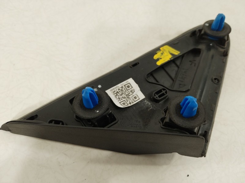 Recambio de moldura para hyundai i20 iii (bc3, bi3) 1.2 referencia OEM IAM 86190Q0000  