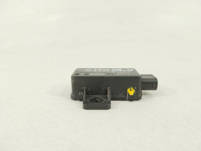 Recambio de modulo electronico para opel ampera (r12) ev 150 referencia OEM IAM 13321961  