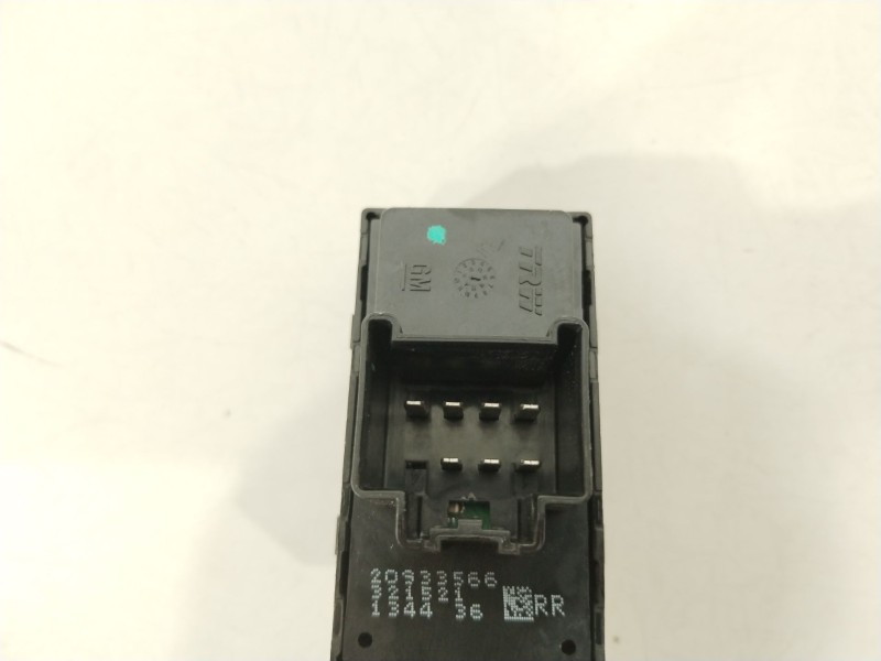 Recambio de mando elevalunas trasero izquierdo para opel ampera (r12) ev 150 referencia OEM IAM 20933566  