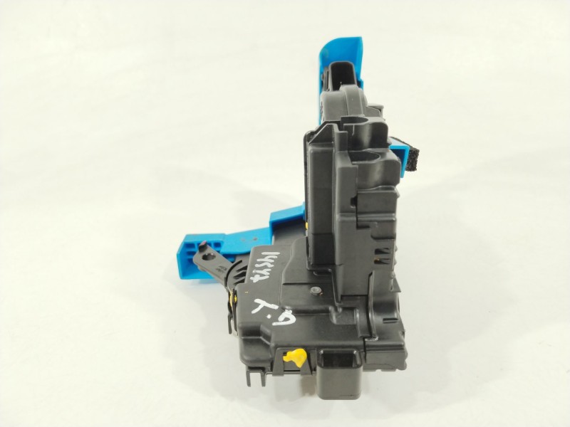 Recambio de cerradura puerta trasera derecha para kia niro (de) 1.6 gdi hybrid referencia OEM IAM 81420AT010  