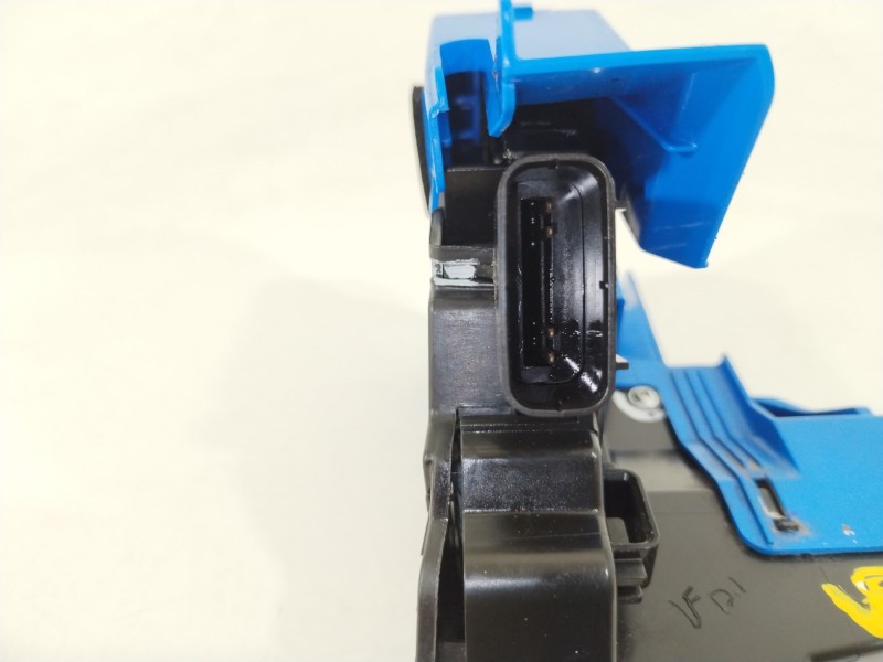 Recambio de cerradura puerta delantera izquierda para hyundai i20 iii (bc3, bi3) 1.2 referencia OEM IAM 81310Q0000  