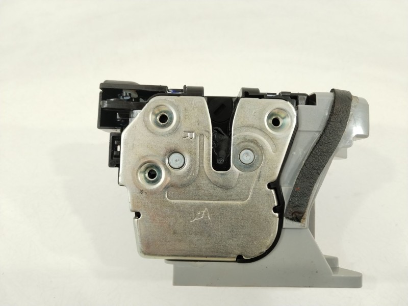 Recambio de cerradura puerta trasera derecha para hyundai i20 iii (bc3, bi3) 1.2 referencia OEM IAM 81420Q0000  