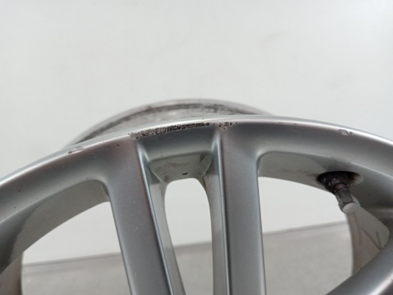 Recambio de llanta para audi s6 berlina 4f2 referencia OEM IAM 4F0601025  