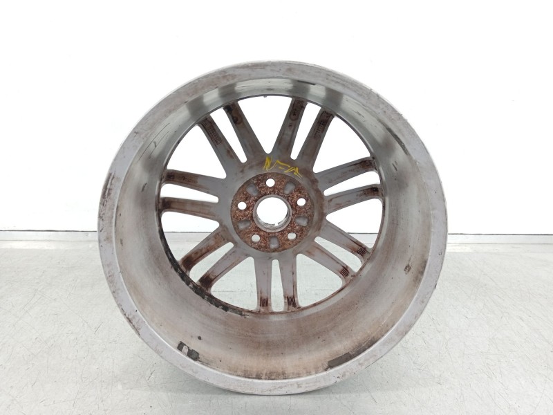 Recambio de llanta para audi s6 berlina 4f2 referencia OEM IAM 4F0601025  