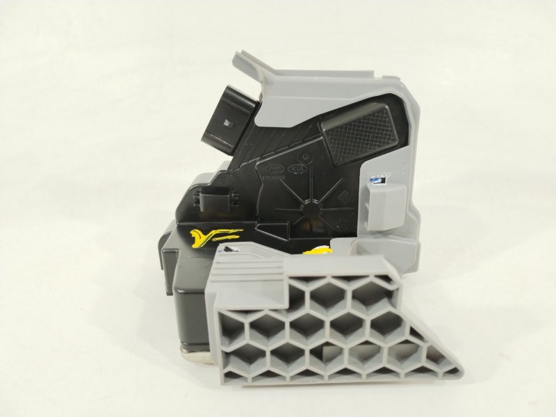Recambio de cerradura puerta trasera izquierda para hyundai i20 iii (bc3, bi3) 1.2 referencia OEM IAM 81410Q0000  