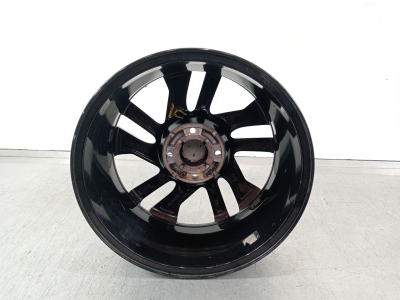 Recambio de llanta para peugeot 208 2020 referencia OEM IAM 9825165280  