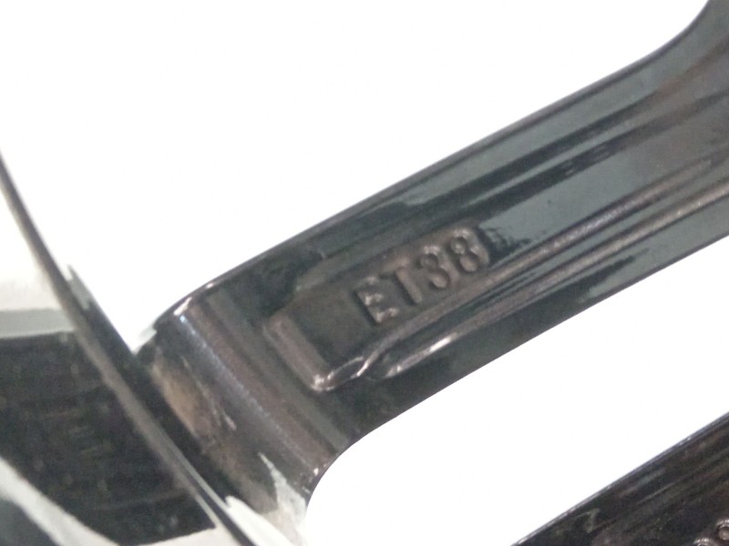 Recambio de llanta para peugeot 208 2020 referencia OEM IAM 9825165280  