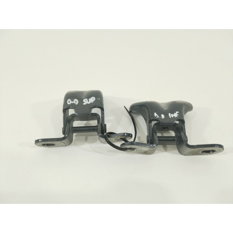 Recambio de bisagra puerta delantera derecha para hyundai i20 iii (bc3, bi3) 1.2 referencia OEM IAM 793201Y000  793251Y000