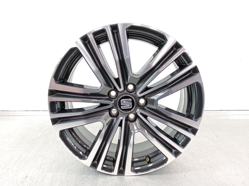 Recambio de llanta para seat arona xperience referencia OEM IAM 6F9601025  