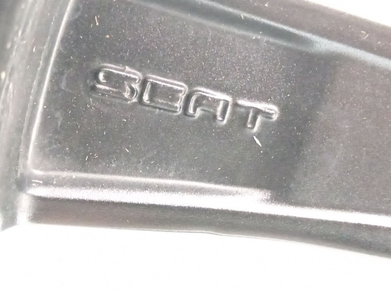 Recambio de llanta para seat arona xperience referencia OEM IAM 6F9601025  