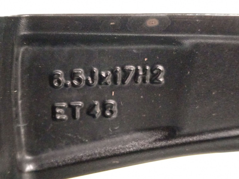 Recambio de llanta para seat arona xperience referencia OEM IAM 6F9601025  