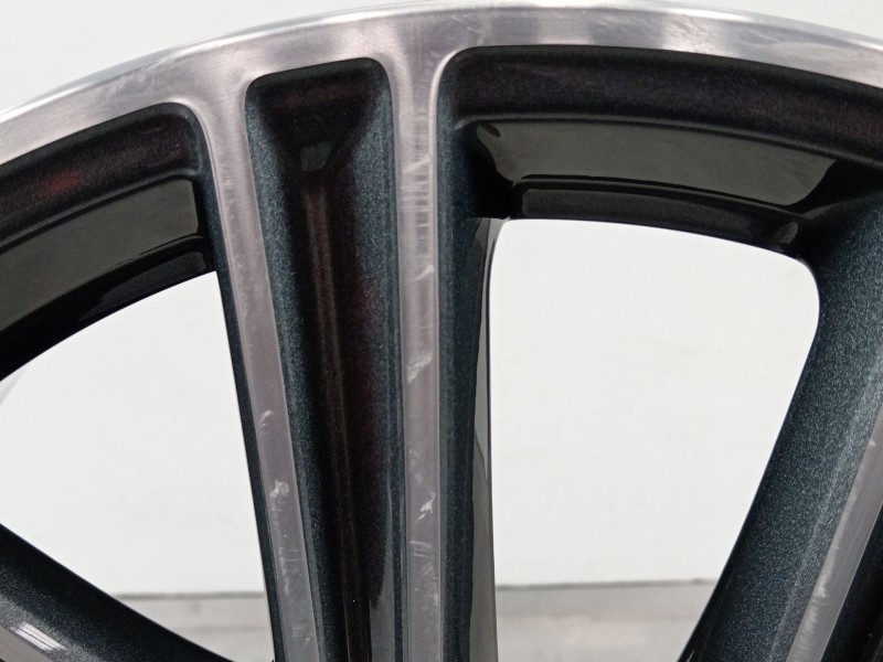 Recambio de llanta para audi a1 sportback (gba) 25 tfsi básico referencia OEM IAM 82A601025  