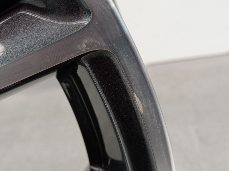 Recambio de llanta para audi a1 sportback (gba) 25 tfsi básico referencia OEM IAM 82A601025  