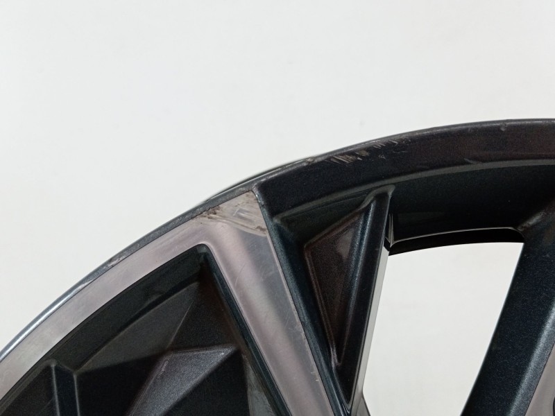 Recambio de llanta para hyundai tucson style 2wd referencia OEM IAM 52910N7160  