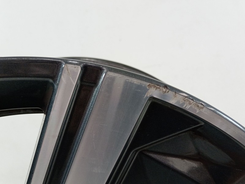 Recambio de llanta para hyundai tucson style 2wd referencia OEM IAM 52910N7160  