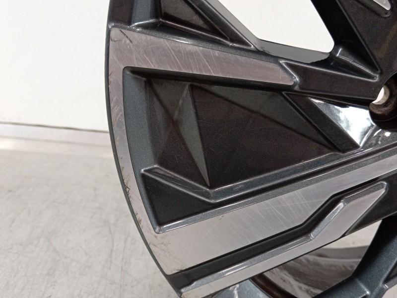 Recambio de llanta para hyundai tucson style 2wd referencia OEM IAM 52910N7160  