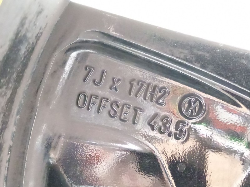 Recambio de llanta para hyundai tucson style 2wd referencia OEM IAM 52910N7160  