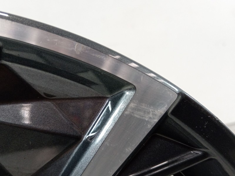 Recambio de llanta para hyundai tucson style 2wd referencia OEM IAM 52910N7160  