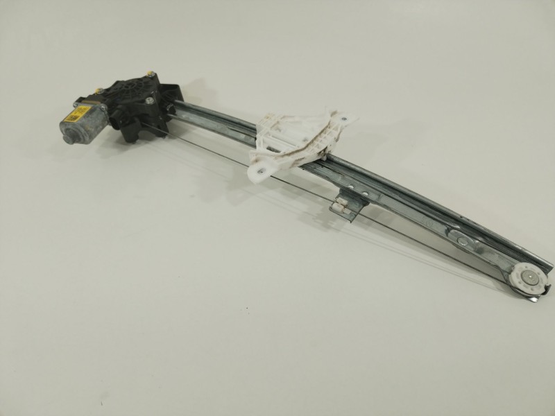 Recambio de elevalunas delantero derecho para hyundai i20 iii (bc3, bi3) 1.2 referencia OEM IAM 82402Q0010  82404Q0010