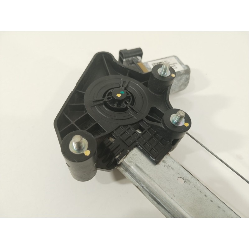 Recambio de elevalunas trasero derecho para hyundai i20 iii (bc3, bi3) 1.2 referencia OEM IAM 83402Q0010 83404Q0010 83460Q0000