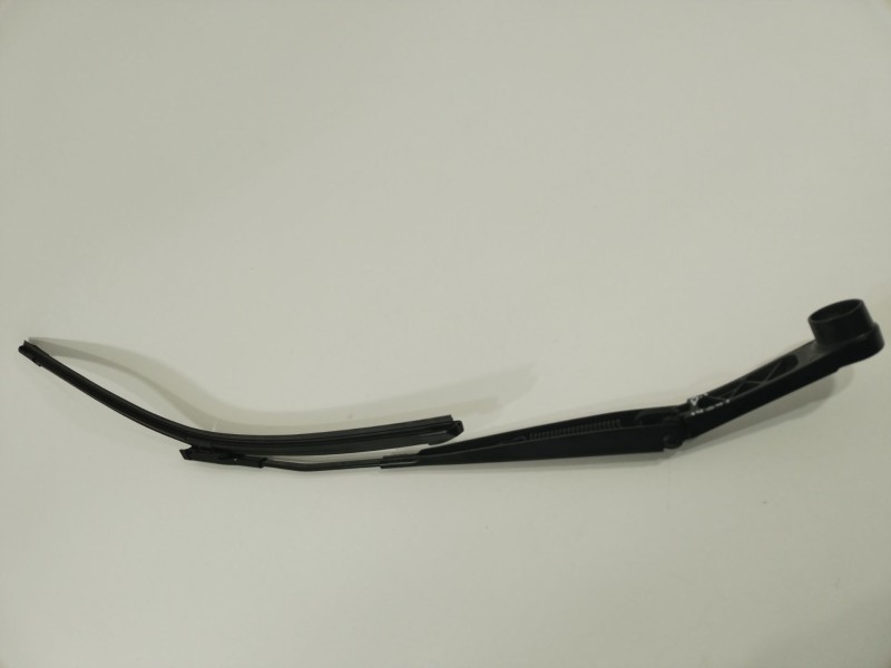 Recambio de brazo limpia delantero izquierdo para hyundai i20 iii (bc3, bi3) 1.2 referencia OEM IAM 98310Q0000  98311Q0000