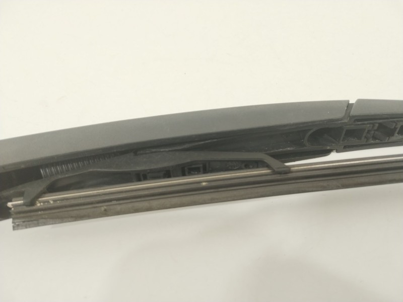 Recambio de brazo limpia trasero para hyundai i20 iii (bc3, bi3) 1.2 referencia OEM IAM 98815C8000  