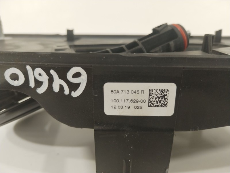 Recambio de palanca cambio para audi q5 (fyb, fyg) 35 tdi quattro referencia OEM IAM 80A713045R  