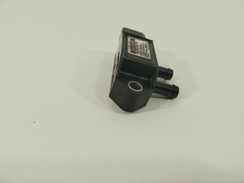 Recambio de valvula aire adicional para audi q5 (fyb, fyg) 35 tdi quattro referencia OEM IAM 03L906051D  