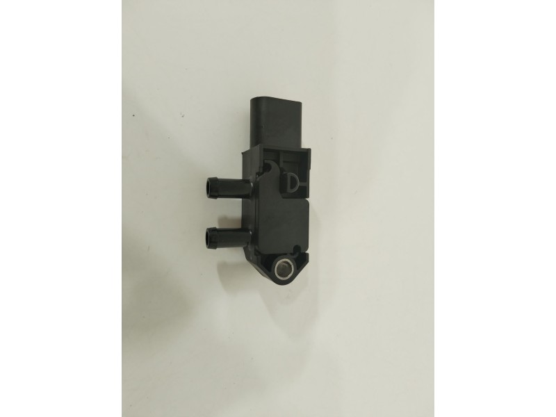 Recambio de valvula aire adicional para audi q5 (fyb, fyg) 35 tdi quattro referencia OEM IAM 03L906051D  