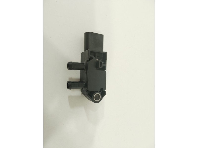 Recambio de valvula aire adicional para audi q5 (fyb, fyg) 35 tdi quattro referencia OEM IAM 03L906051D  