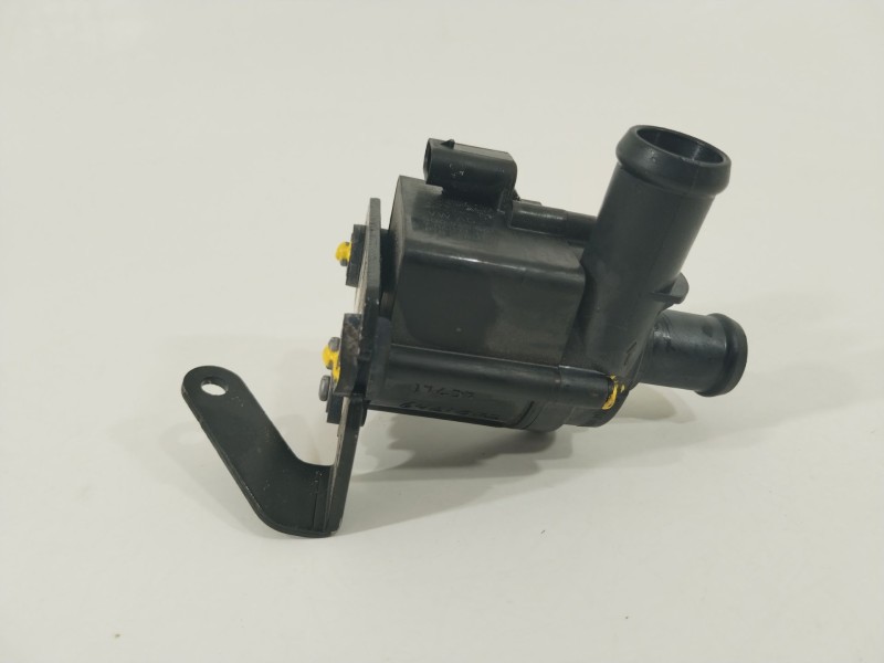 Recambio de bomba agua para audi q5 (fyb, fyg) 35 tdi quattro referencia OEM IAM 5Q0965561B  